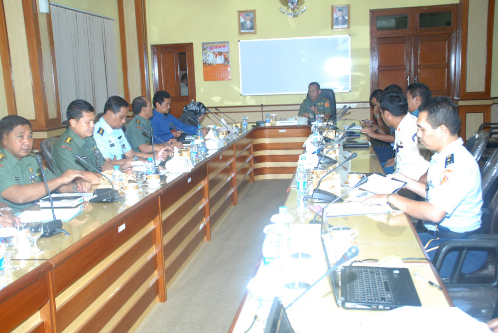rapat unisba1
