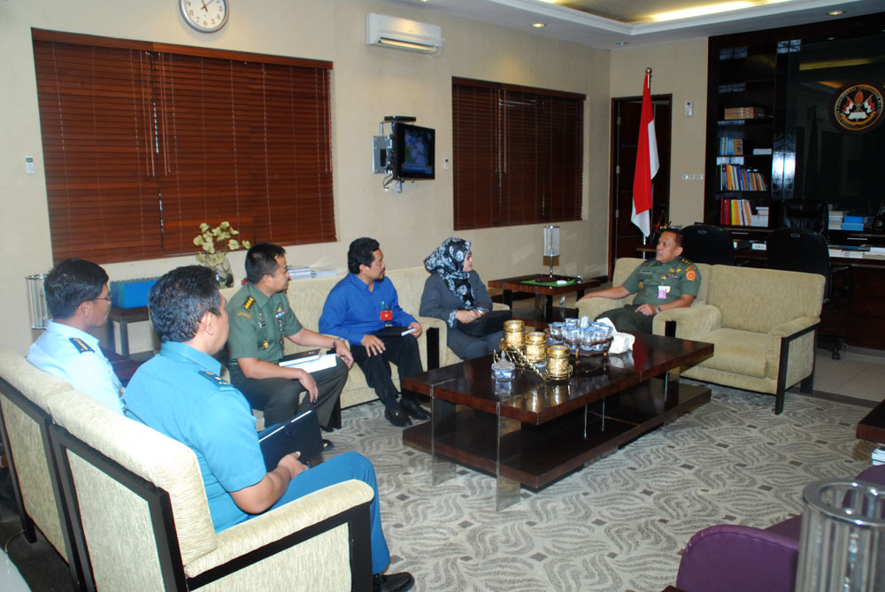 rapat unisba2