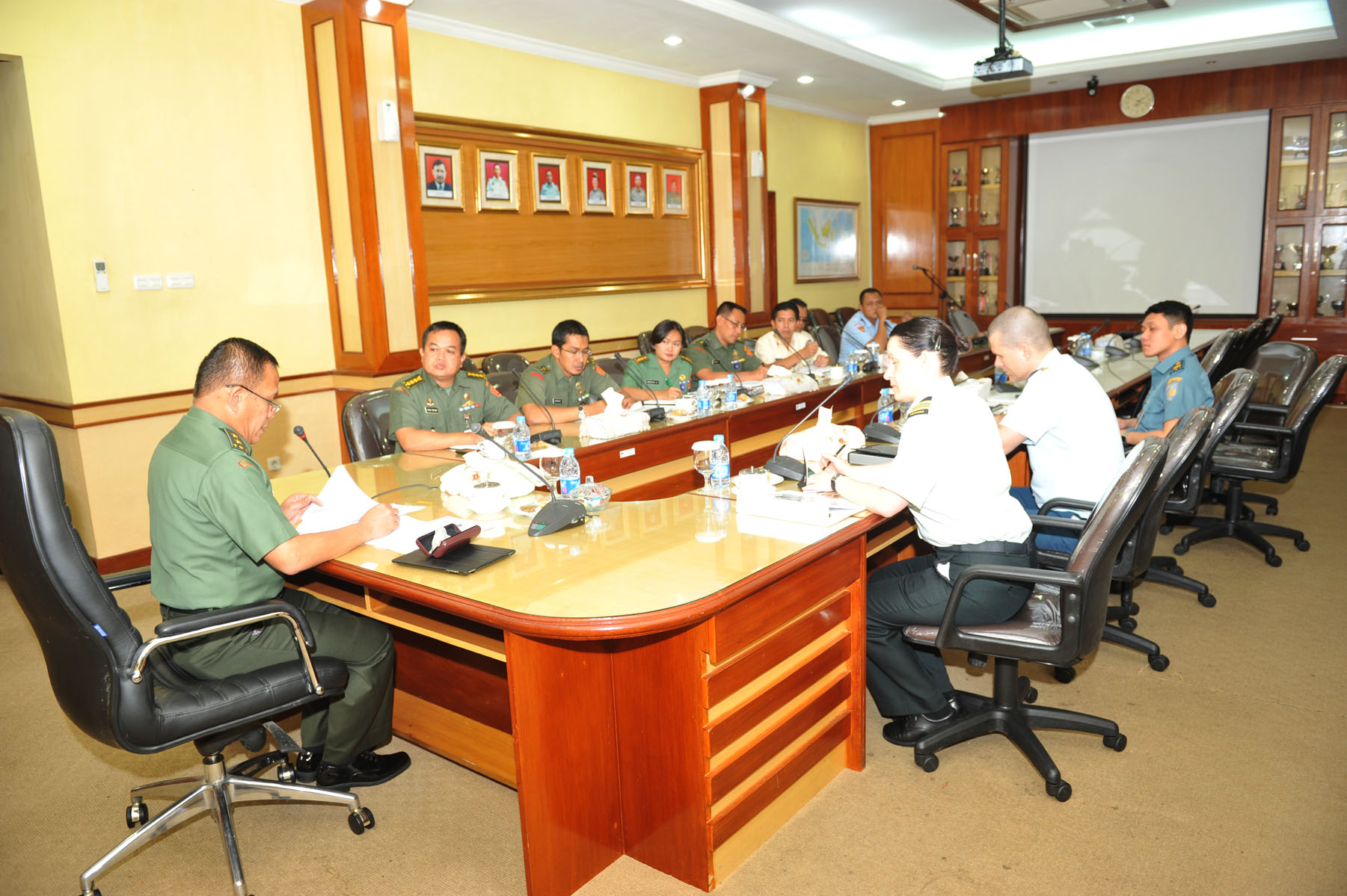rapat canada2