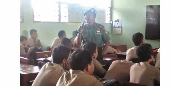 TNI Sosialisasi Bela Negara ke Sekolah