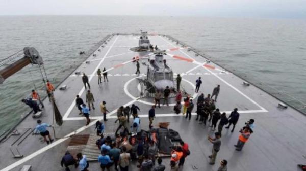 Pasukan TNI Ditarik, Basarnas Pastikan Pencarian Korban AirAsia Terus Dilanjutkan