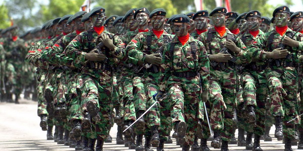 Apel Gabungan, TNI-Polri Siap Tangani Banjir Jakarta