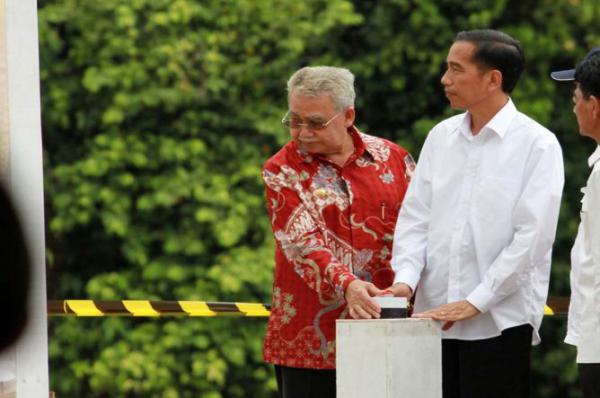 Presiden Jokowi Canangkan Program Ayo Kerja di Titik 0 Kilometer