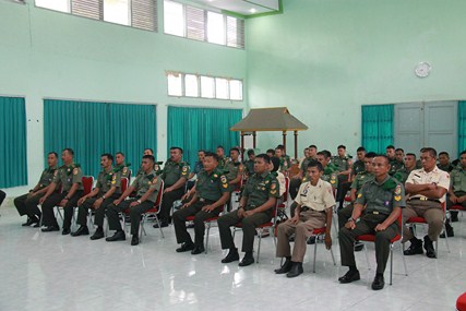 penutupan akselerasi makassar 10102016 (1)