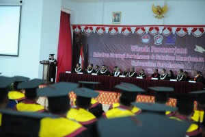 tmp_3803-292592Wisuda-Unhan1-227901839