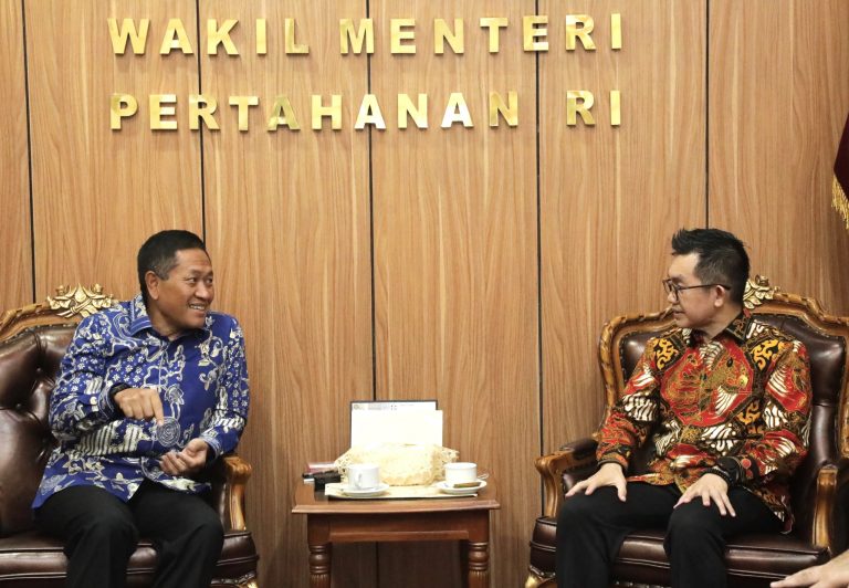 3 Langkah Diplomatik Menhan Sjafrie Bersama Presiden Prabowo di Rusia amenhan Donny dan Kepala LAN bahas sinergi pertahanan